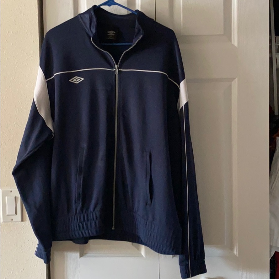 Umbro Xlarge Men’s Soccer Jacket . Navy